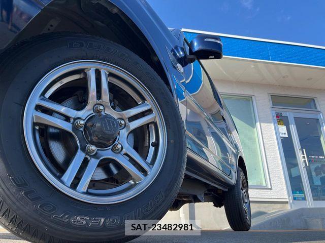 Suzuki JIMNY 2015-05 8208059-8