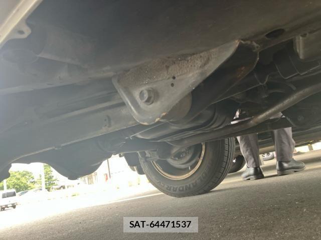 Suzuki JIMNY 2004-12 8208066-8