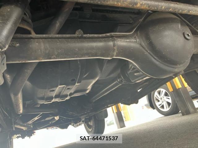 Suzuki JIMNY 2004-12 8208066-13