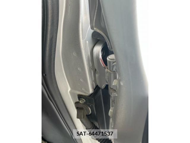 Suzuki JIMNY 2004-12 8208066-15