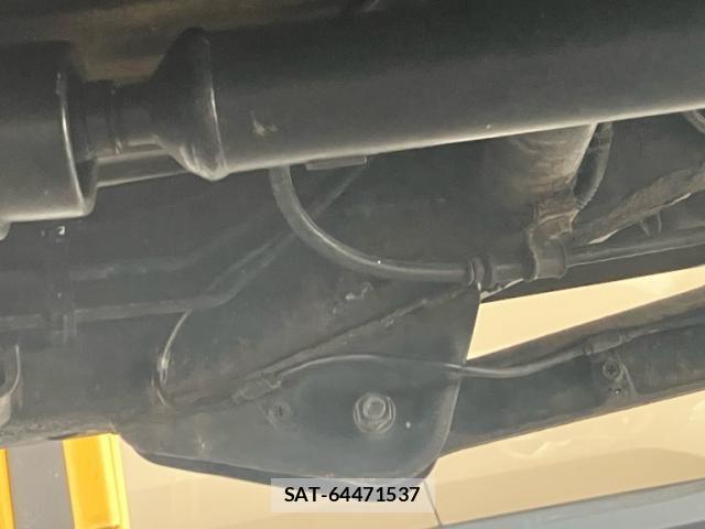 Suzuki JIMNY 2004-12 8208066-18