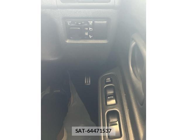 Suzuki JIMNY 2004-12 8208066-23