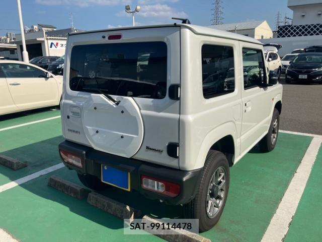 Suzuki JIMNY 2025-03 8208034-1