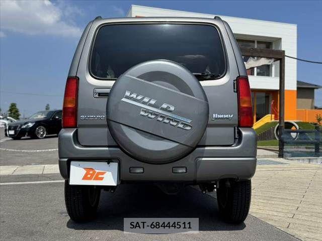 Suzuki JIMNY 2006-05 8208065-13