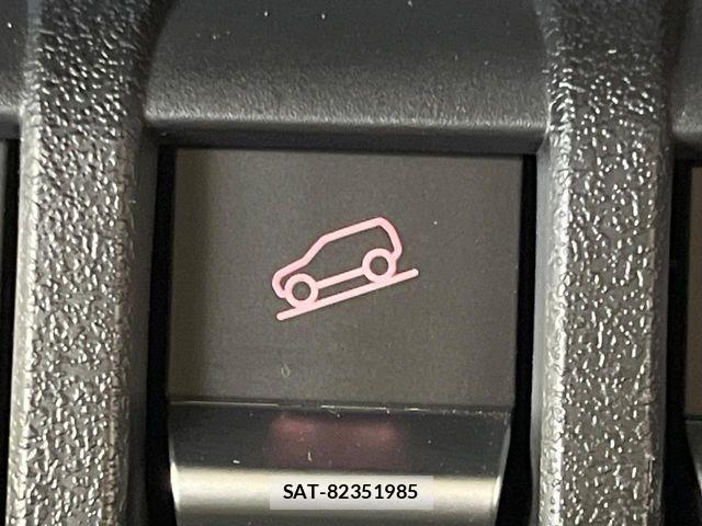 Suzuki JIMNY 2024-03 8208036-7