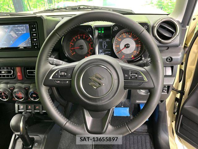 Suzuki JIMNY 2025-05 8208030-10