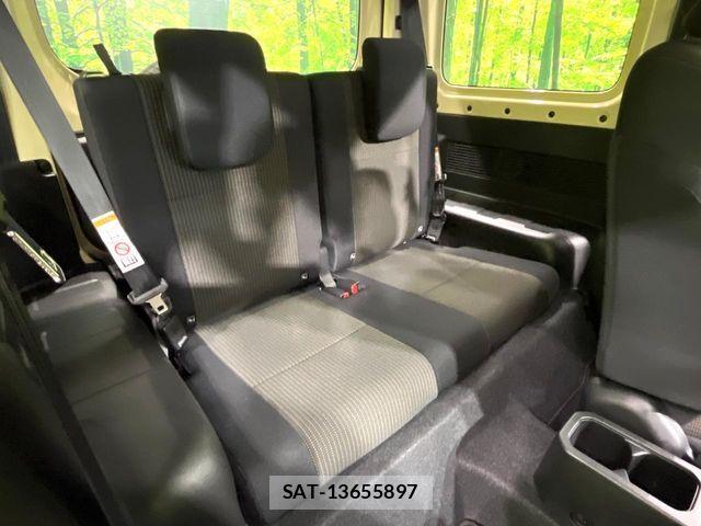 Suzuki JIMNY 2025-05 8208030-8