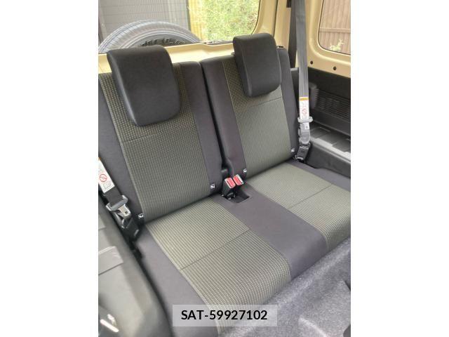 Suzuki JIMNY 2025-04 8208035-11