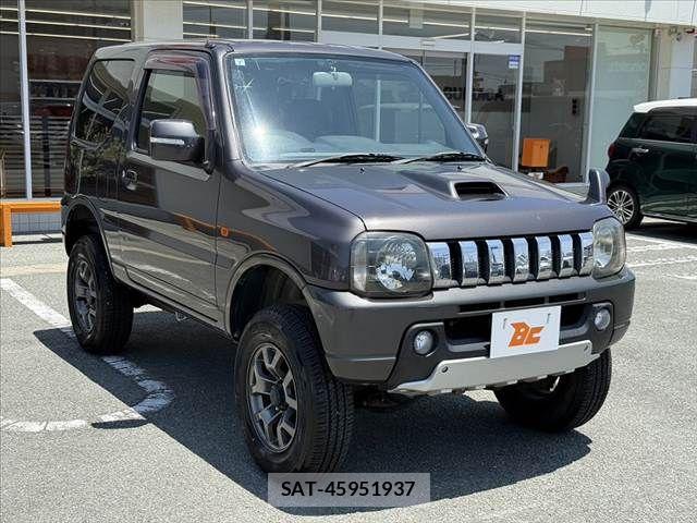 Suzuki JIMNY 2011-06 8208062-9
