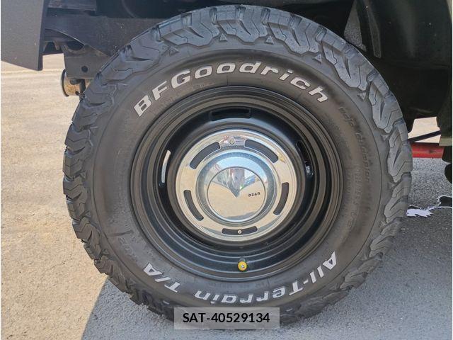 Suzuki JIMNY 2019-09 8208046-28