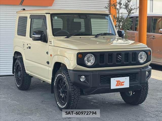 Suzuki JIMNY 2022-03 8208041-9