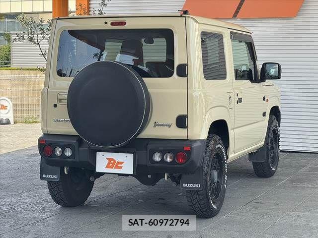 Suzuki JIMNY 2022-03 8208041-12