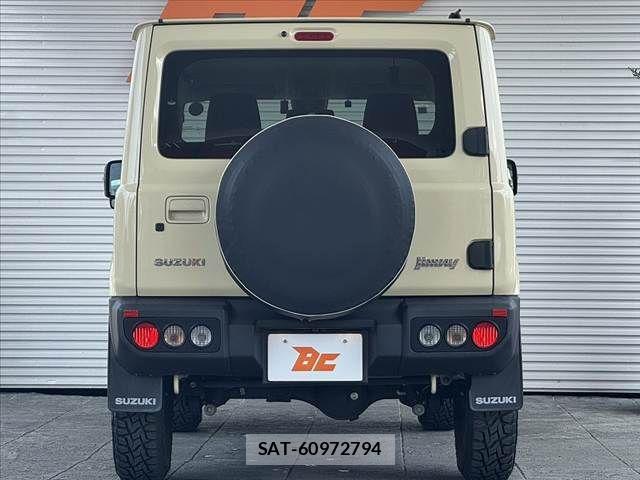 Suzuki JIMNY 2022-03 8208041-13