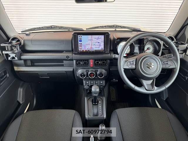 Suzuki JIMNY 2022-03 8208041-1
