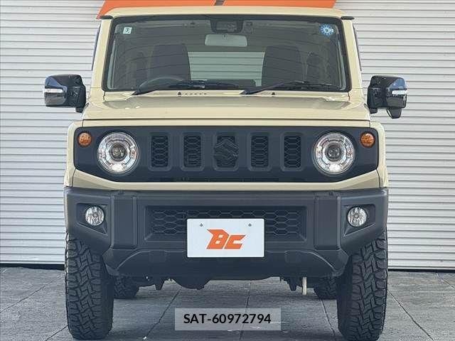 Suzuki JIMNY 2022-03 8208041-8