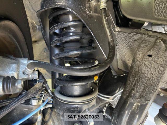 Suzuki JIMNY 2025-03 8208044-19