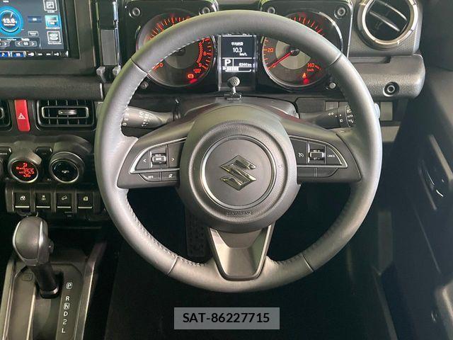 Suzuki JIMNY 2025-05 8208032-10