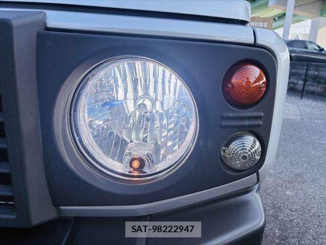Suzuki JIMNY 2022-07 8208045-11