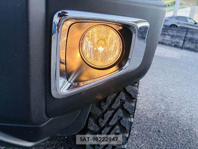 Suzuki JIMNY 2022-07 8208045-12