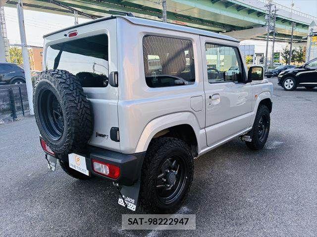 Suzuki JIMNY 2022-07 8208045-17