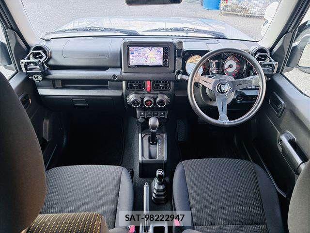 Suzuki JIMNY 2022-07 8208045-2