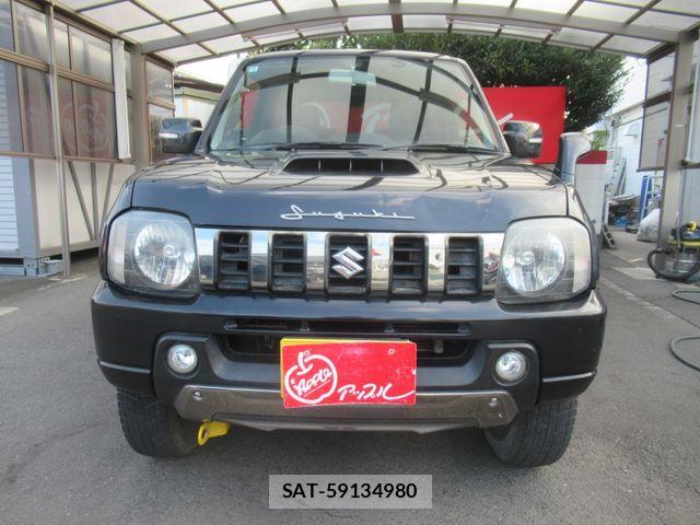 Suzuki JIMNY 2014-12 8208064-10