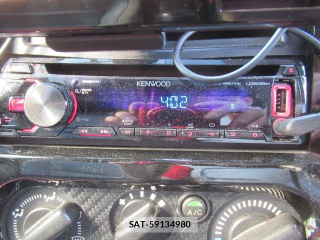 Suzuki JIMNY 2014-12 8208064-18