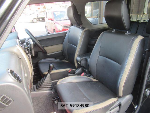 Suzuki JIMNY 2014-12 8208064-6