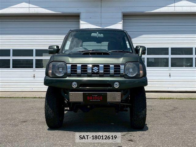 Suzuki JIMNY 2014-12 8208053-1