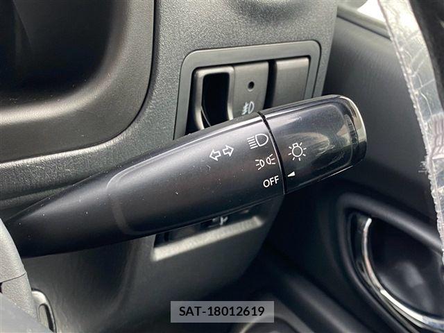 Suzuki JIMNY 2014-12 8208053-19