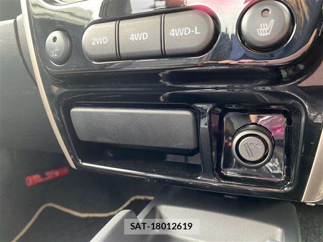 Suzuki JIMNY 2014-12 8208053-26