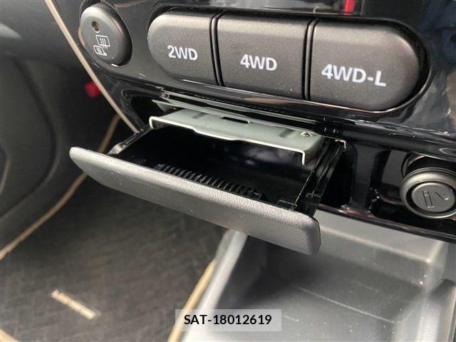 Suzuki JIMNY 2014-12 8208053-27
