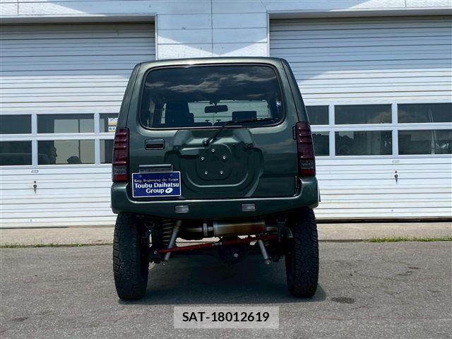 Suzuki JIMNY 2014-12 8208053-5