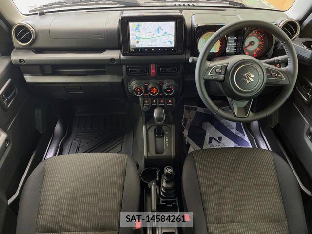 Suzuki JIMNY 2024-01 8208033-1