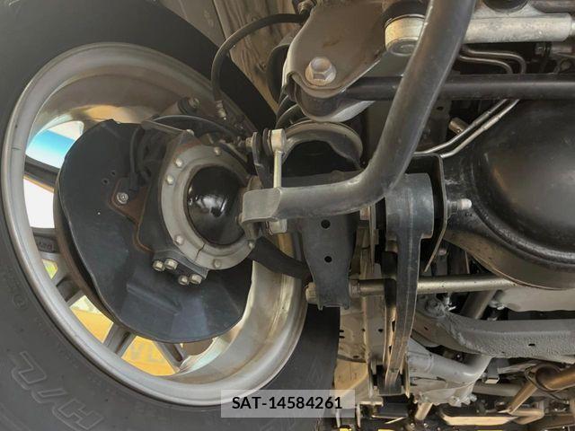 Suzuki JIMNY 2024-01 8208033-19