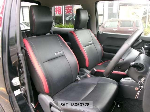 Suzuki JIMNY 2014-09 8208057-12