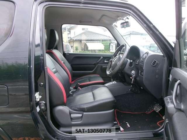 Suzuki JIMNY 2014-09 8208057-13