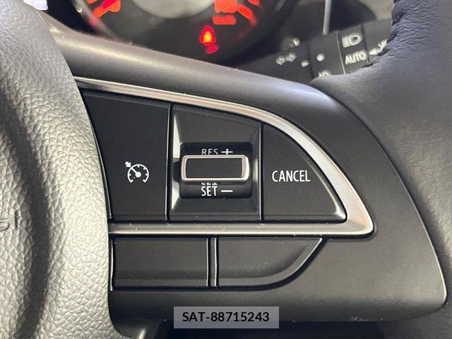 Suzuki JIMNY 2025-04 8208037-5