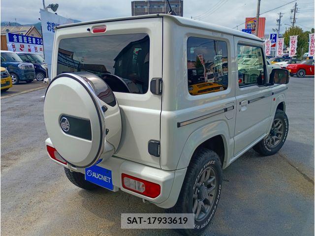 Suzuki JIMNY 2019-12 8208040-1