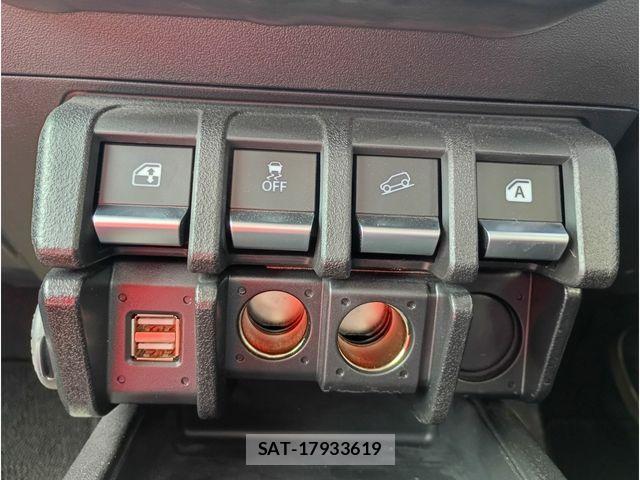 Suzuki JIMNY 2019-12 8208040-4