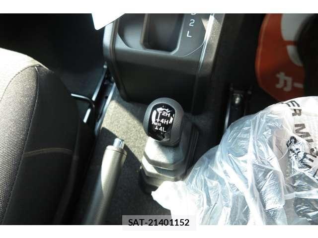 Suzuki JIMNY 2026-07 8208031-23