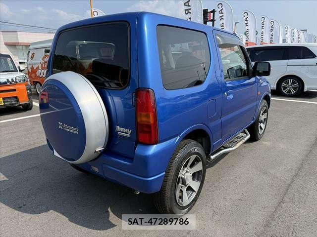 Suzuki JIMNY 2011-01 8208061-12