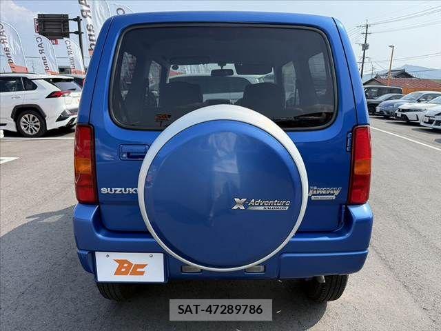 Suzuki JIMNY 2011-01 8208061-13