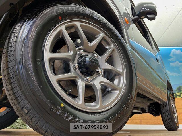Suzuki JIMNY 2026-07 8208029-13