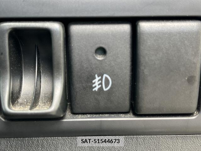 Suzuki JIMNY 2014-02 8208056-11