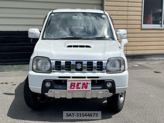 Suzuki JIMNY 2014-02 8208056-21