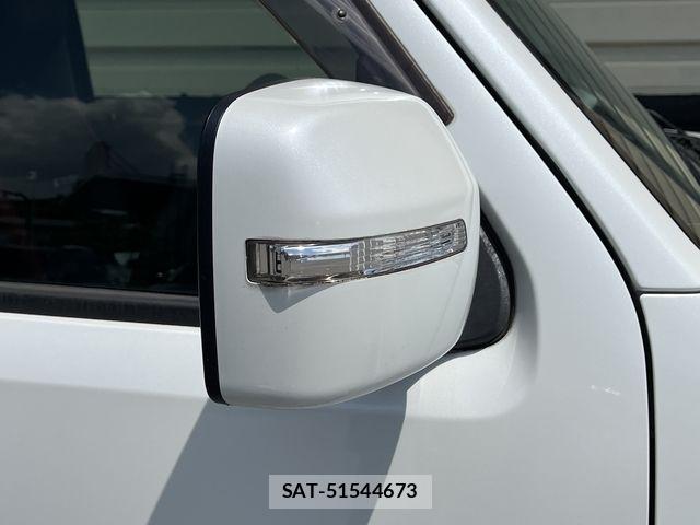 Suzuki JIMNY 2014-02 8208056-24