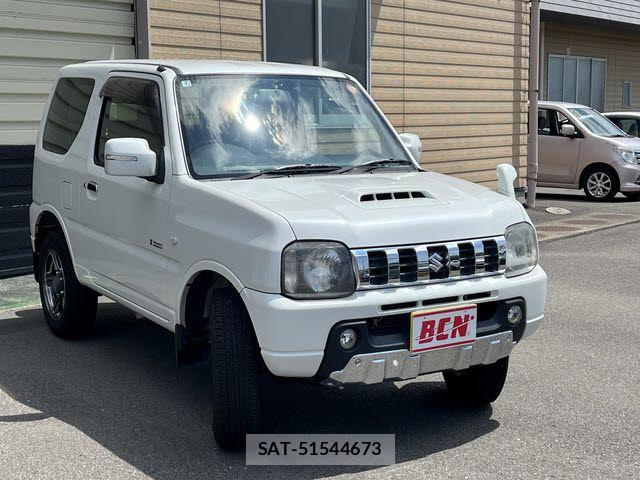 Suzuki JIMNY 2014-02 8208056-6