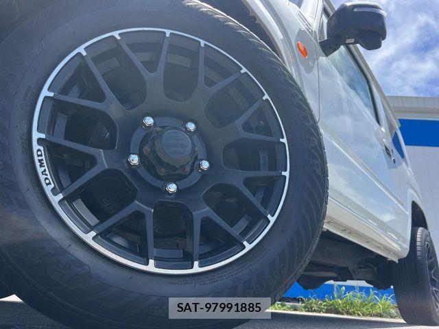 Suzuki JIMNY 2021-06 8208038-12