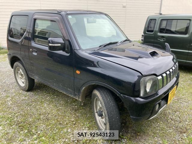 Suzuki JIMNY 2011-06 8230479-1